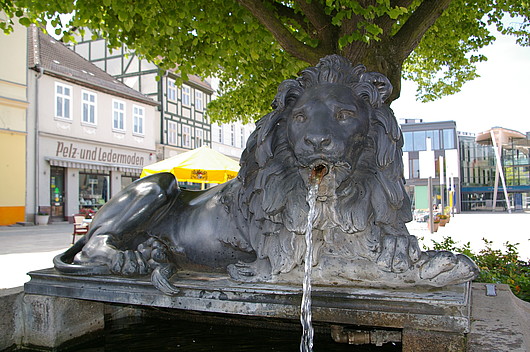 Löwen-Brunnen